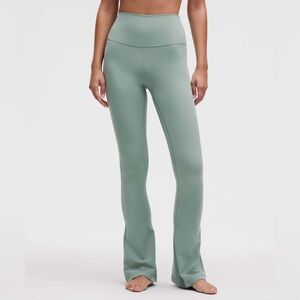 Lululemon Align Mini Flare - Short